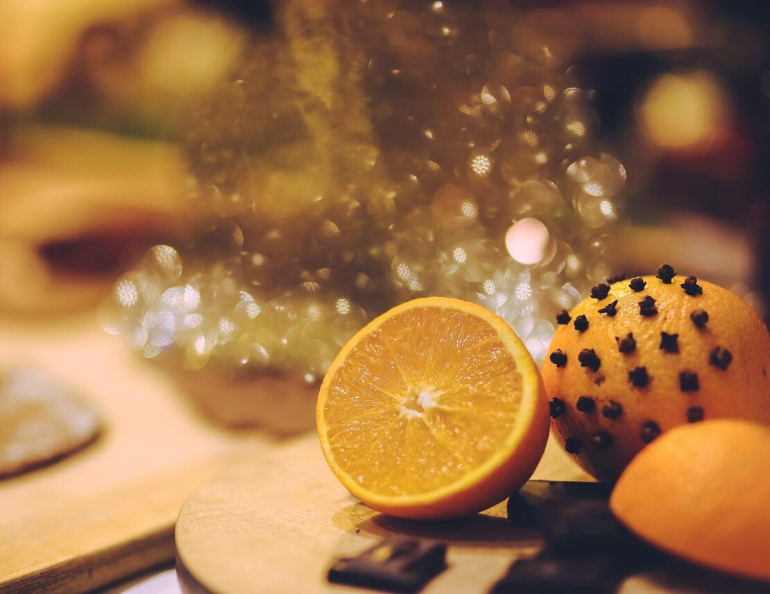 Pomander: arancia chiodi di garofano e creatività