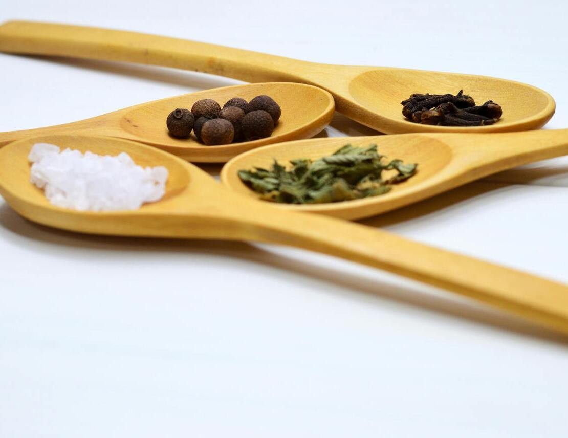 How to prepare homemade cotechino sausage with the right blend of spices